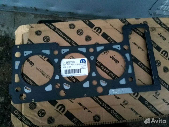 Прокладка гол блока, 2,7L, прав, 4792932AC