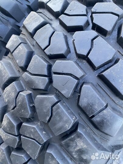 Bfgoodrich Mud-Terrain T/A KM2 265/70 R17 122Q