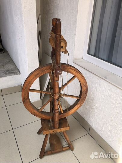 Прялка старинная