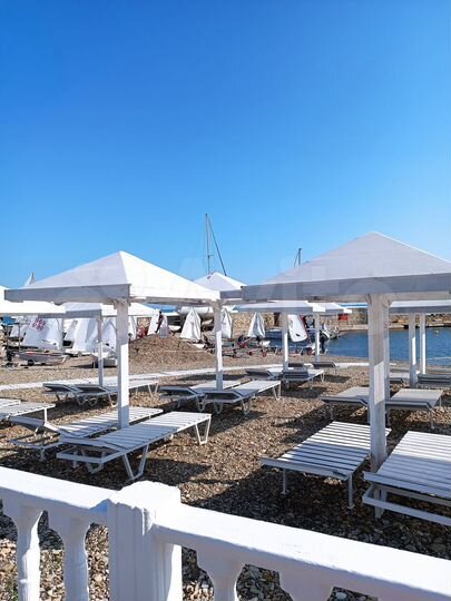 2-к. квартира, 40 м², 3/3 эт.