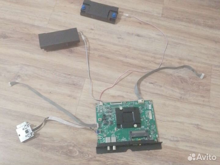 Материнская плата