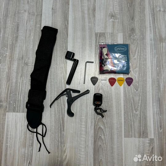 Классическая гитара шестиструнная