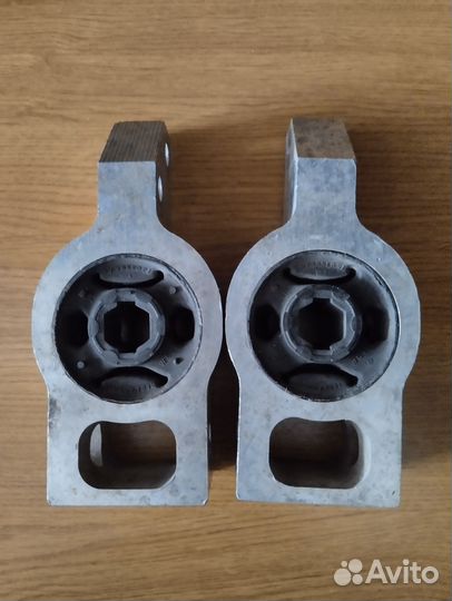 Сайлентблоки Шкода VAG