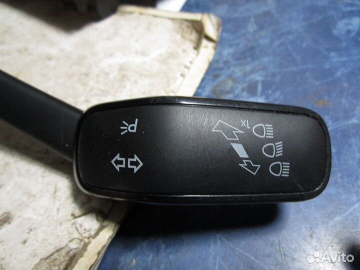 Подрулевой переключатель Skoda Octavia A7 CWV 2019