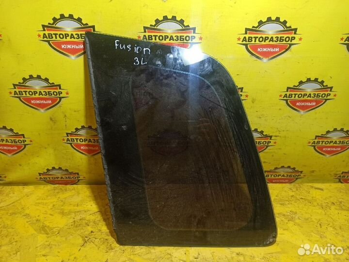 Стекло левое в крыло Ford Fusion