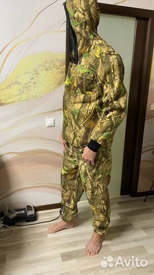 Камуфляжный костюм