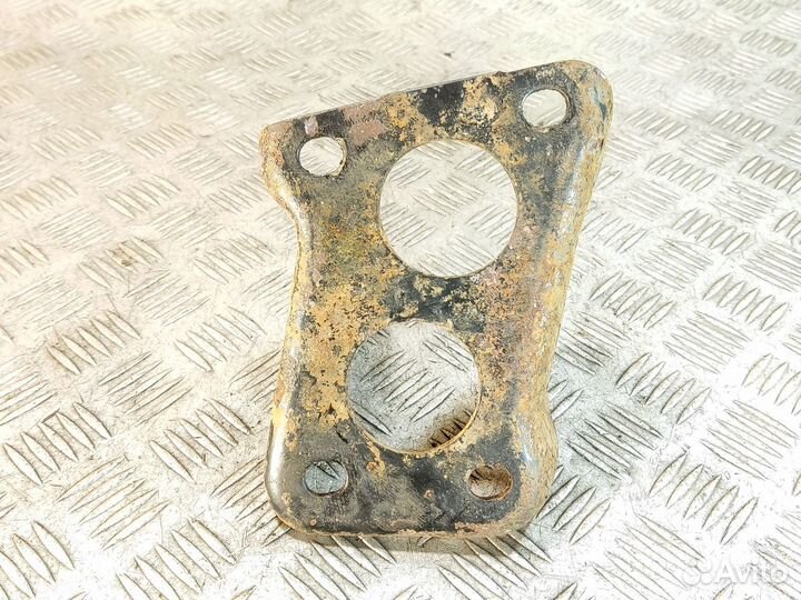 Кронштейн задней балки Audi A3 1996 2003