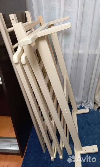 Детская кроватка с поперечным маятником