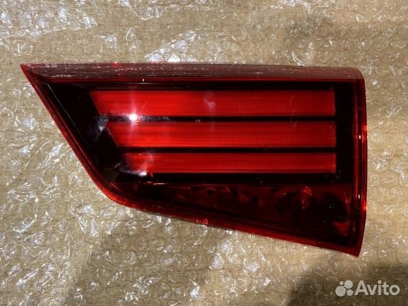 Фонарь в крышку багажника Mitsubishi Outlander 3