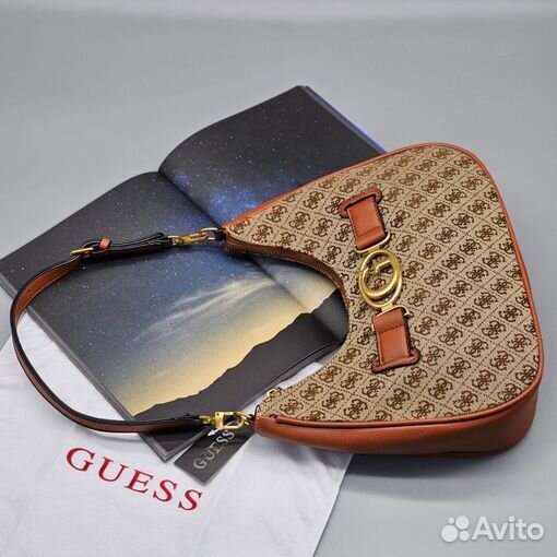 Сумка Guess