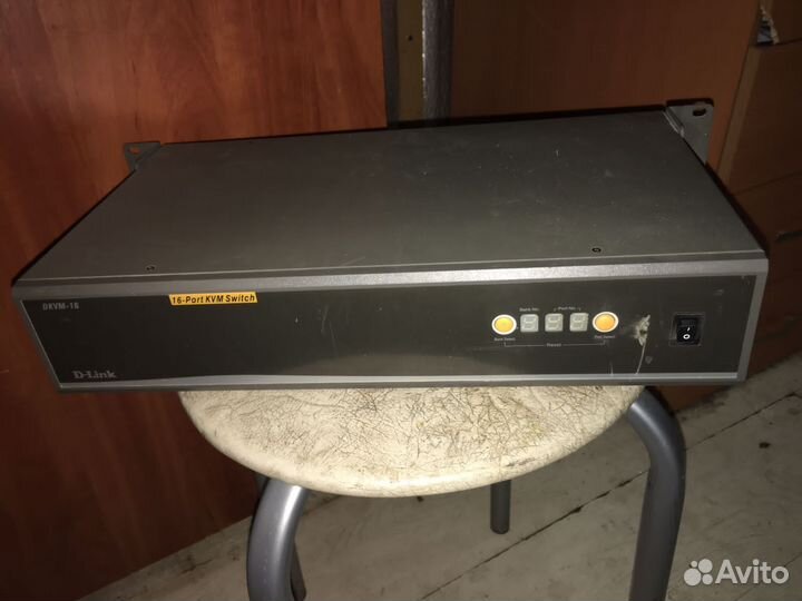 KVM переключатель D-Link dkvm-16 без кабелей
