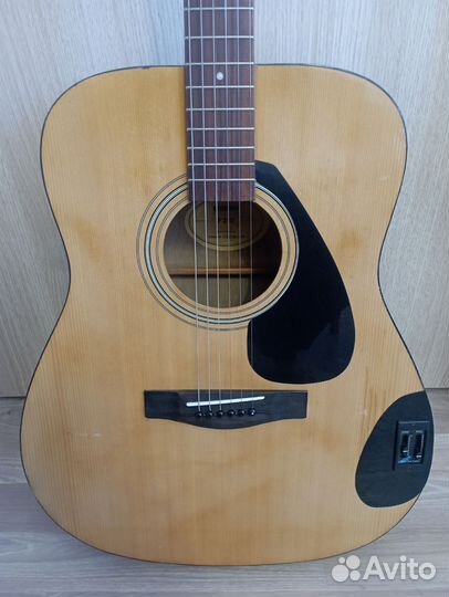 Акустическая гитара Yamaha F310