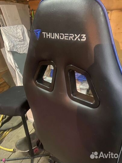Игровое кресло ThunderX3 TGC12