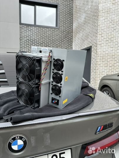 Antminer T21 190th(240th) новый мощный