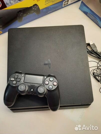 Sony PS4 slim 1tb