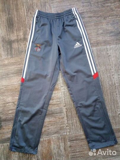 Спортивный костюм. Размер L, XL