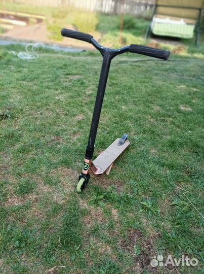 Самокат трюковой чёрно-коричневый MF1.8+ Oxelo