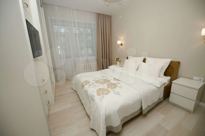 2-к. квартира, 60 м², 1/5 эт.