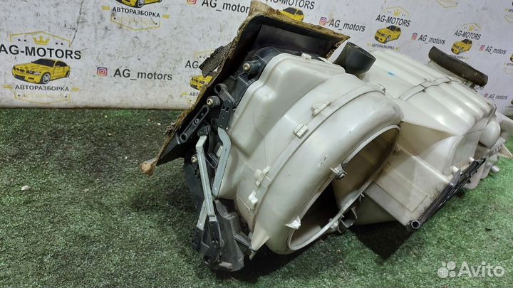 Корпус отопителя с радиатором в сборе S80 I