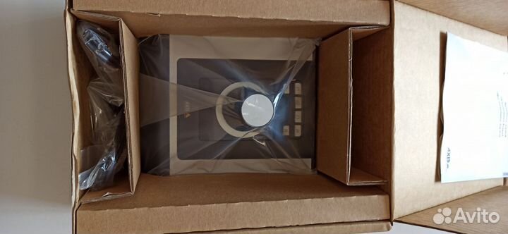 Новый Axis T8311