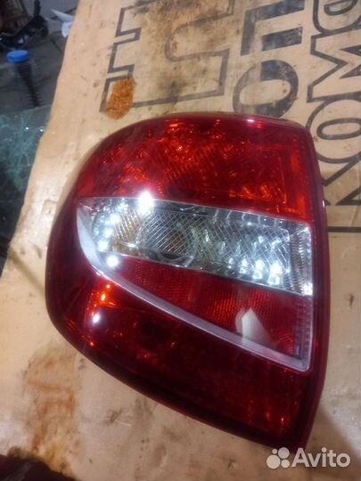 Фонарь левый granta фл