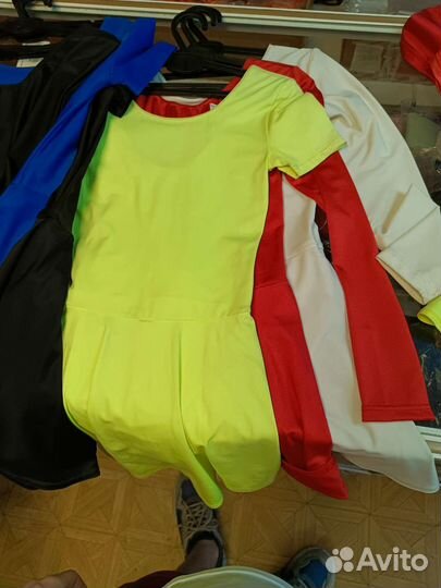 Купальники гимнастические