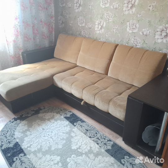 Угловой диван