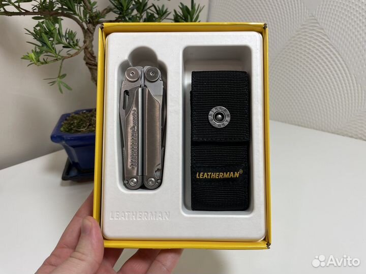Мультитул Leatherman Wave Plus