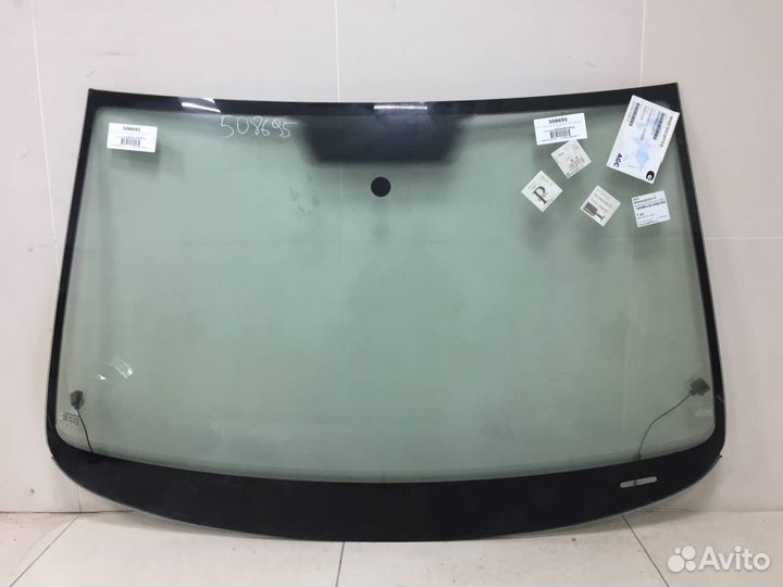 Стекло лобовое ветровое Volkswagen Passat B6 2005
