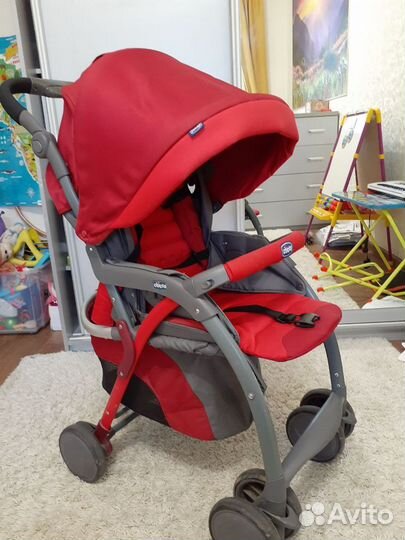 Прогулочная коляска чико