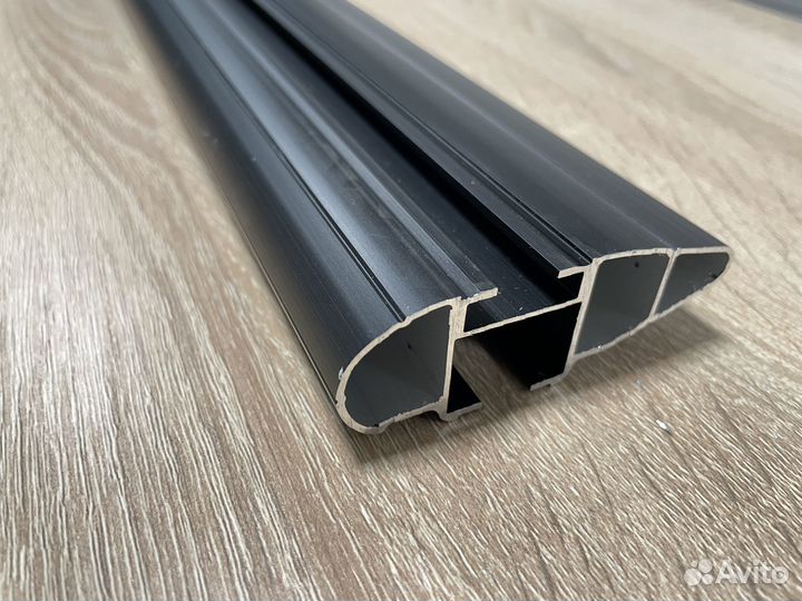 Багажник Toyota RAV4 c 2002-20 Favorit крыло черн