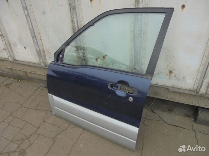 Suzuki Grand Vitara Дверь передняя левая
