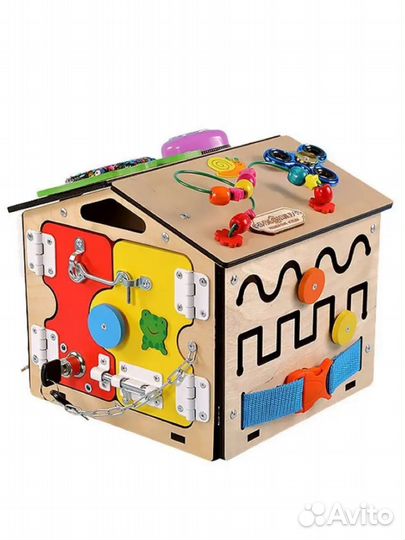 Развивающая игрушка Бизиборд