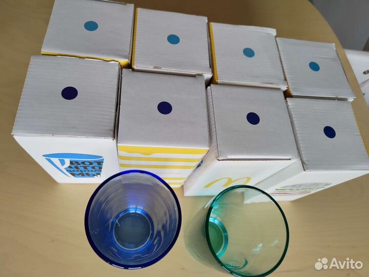 Стакан Макдональдс и вкусно и точка