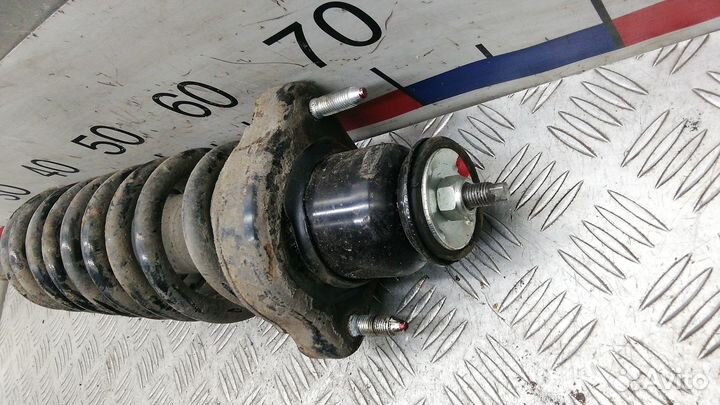 Б/У Б/У Стойка задняя правая 4162A3384140A424