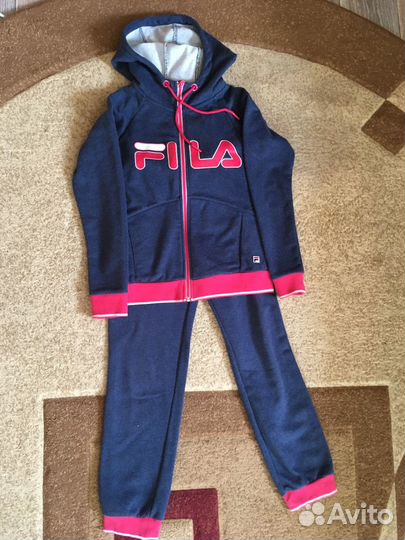 Спортивный костюм