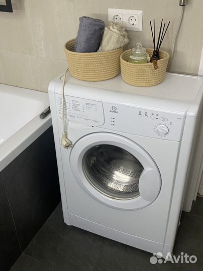 Стиральная машина indesit