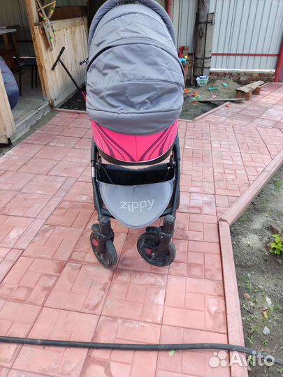 Коляска tutis zippy 2 в 1