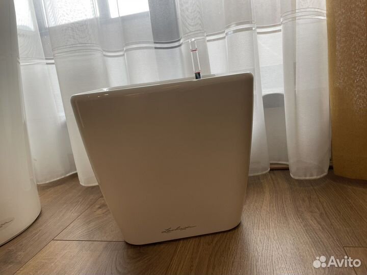 Кашпо с автополивом lechuza