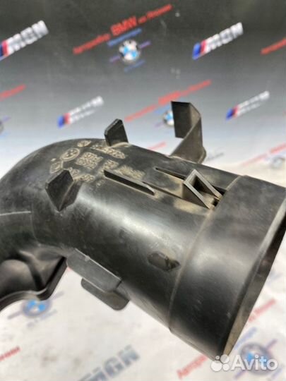 Воздуховод Bmw 5 E60 N52B30 2006