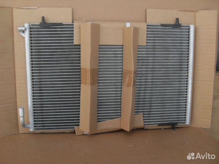 Радиатор кондиционера Peugeot 206 1998-2007