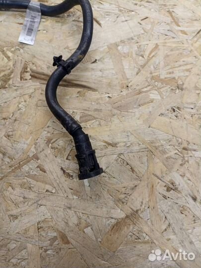 Трубка вакуумная BMW M4 F82/F83 рест. F82 2020