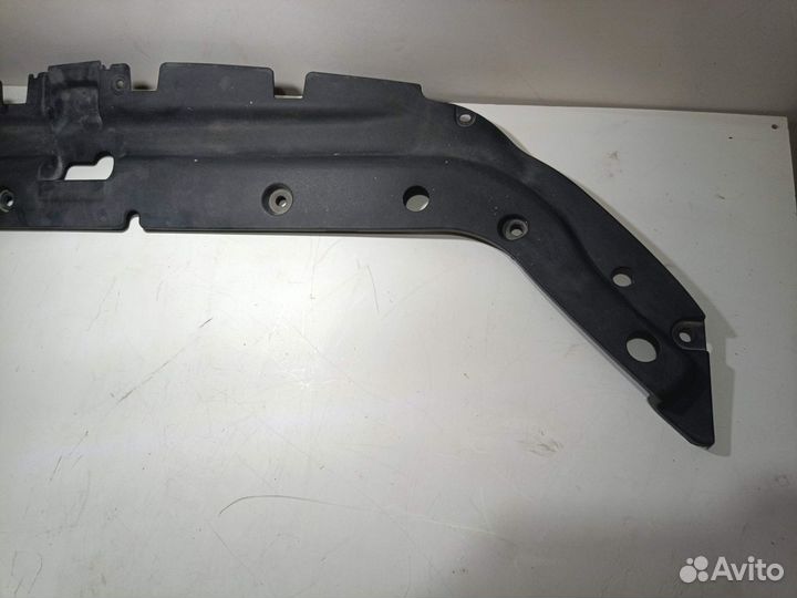 Кожух замка капота Toyota RAV4 III