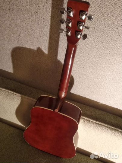 Акустическая гитара Япония-Китай