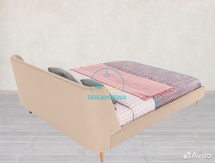 Кровать Робин с мягким изголовьем в рассрочку