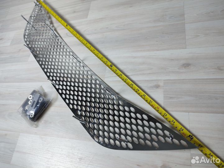 Решетка в бампер Hyundai i30 2012-2017 (новая)