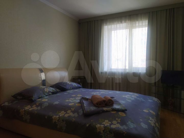 2-к. квартира, 80 м², 7/10 эт.