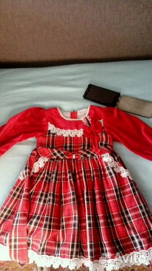 Платье на девочку 3-5лет