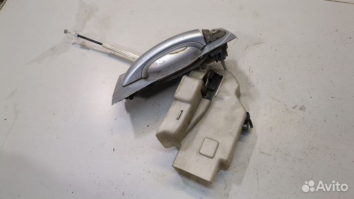 Замок двери правый передний Volkswagen Touareg