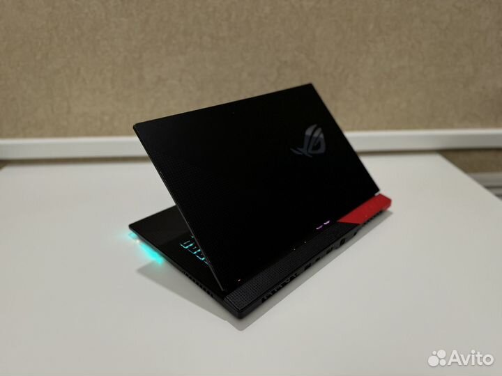 Ноутбук игровой asus ROG Strix G15 G513IC-HN0133T